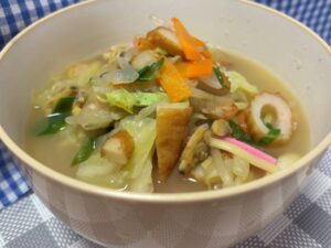 「ヘルシー海鮮ちゃんぽん」グループホームで料理教室開催