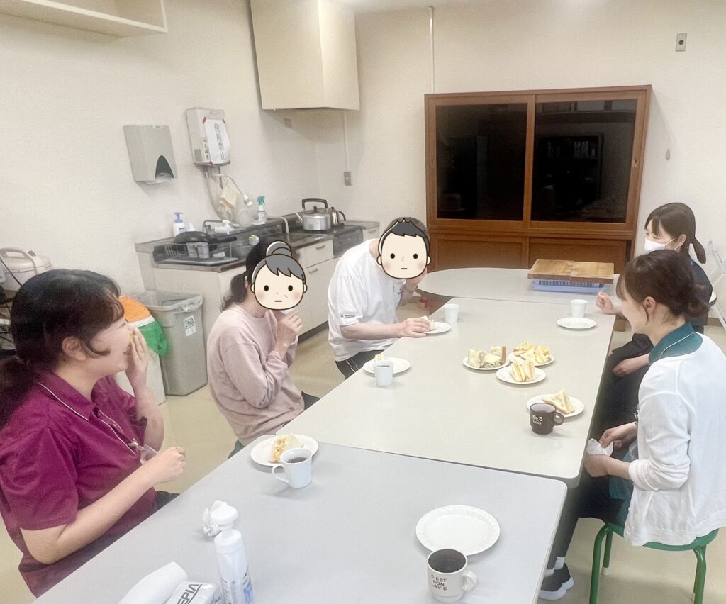 【退院支援活動】ツナ・たまごサンドみんなで美味しくいただきました!