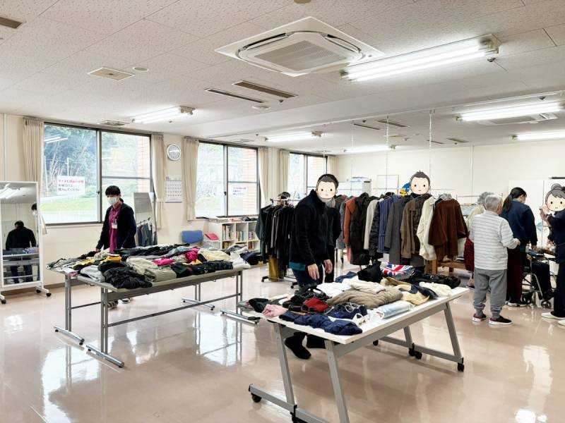 「バザー会」リハ科主催で開催